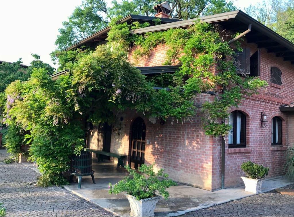 Podere Sant'Angelo Aparthotel Vernasca Екстериор снимка
